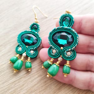 Emerald green soutache earrings with crystals