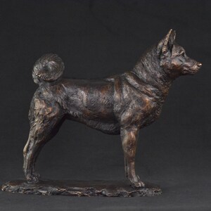 秋田柴犬 鋳鉄製 手作り置物像 日本製 南部鉄器 重厚な置物 #JI4