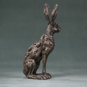 Zittend haas dierenbeeld Kleine bronzen harssculptuur Wildlife Haas Cadeau, door Tanya Russell MRBS afbeelding 4