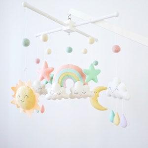 Baby mobile with rainbow Nursery mobile Pastel rainbow Nursery decor Baby mobile girl Crib mobile Rainbow baby shower gift Cloud mobile