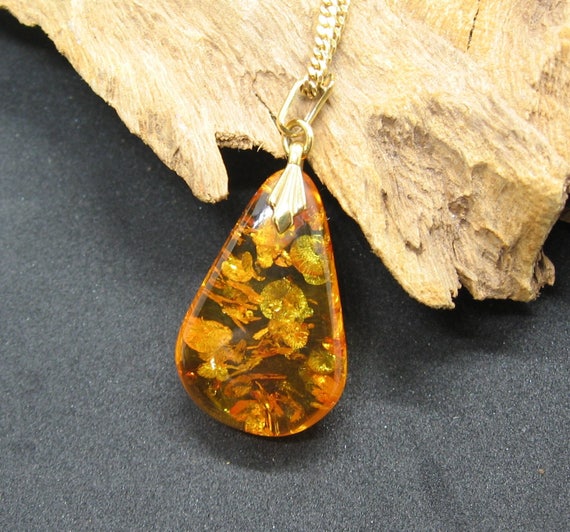 Vintage Natural Clarified Baltic Amber pendant an… - image 1