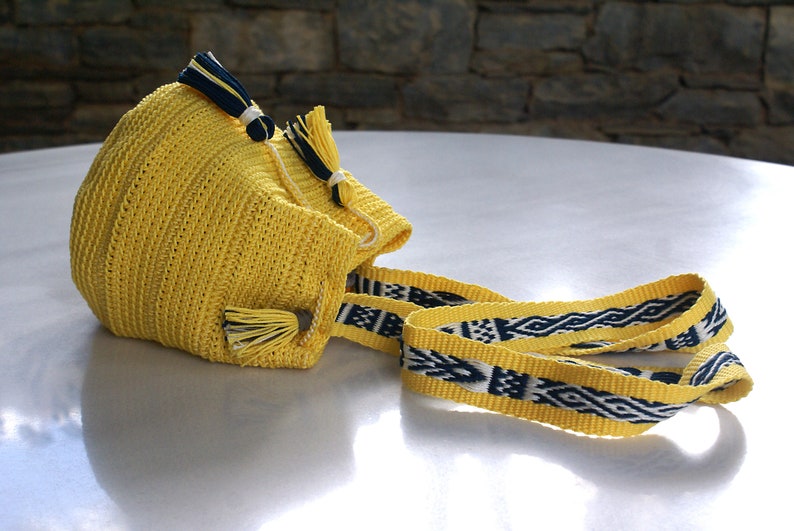 Bucket Bag Medium Wayuu Summer Bag Yellow Crossbody Bag Handmade Casual Handbag Boho Hippie Bag Drawstring Bag Cotton Bag Crochet bag