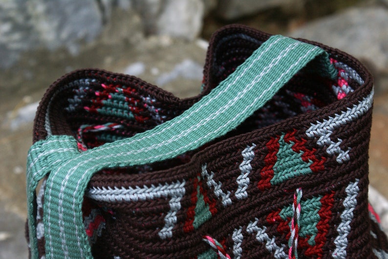 Wayuu Mochila Bag Crochet Bag Large Crossbody Multicolor Boho Tapestry Bag Ethnic Bag Cotton Shoulder Bag Brown Crocheted Carry On Woman Bag