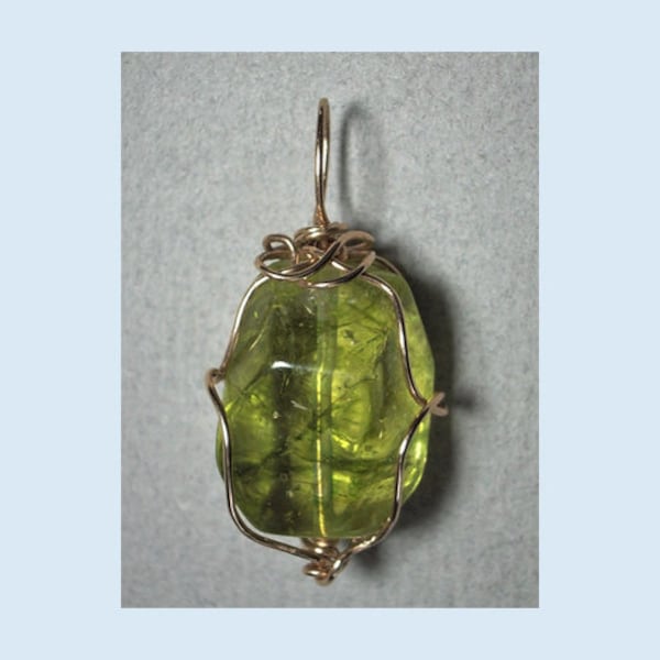 Peridot Bead Pendant, Gold Filled Wire Wrapped Gemstone Jewelry, Handmade Natural Stone Bead Necklace, Clear Green Stone Bead, Artisan Gems