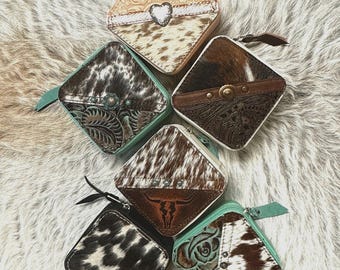 Travel Size Cowhide and Leather Jewlery Case – Mini Jewelry Box