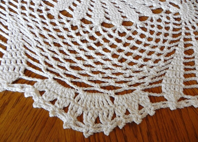 Large White Doily, Crochet Doily, Crystal Fan Shape Doily, Vintage