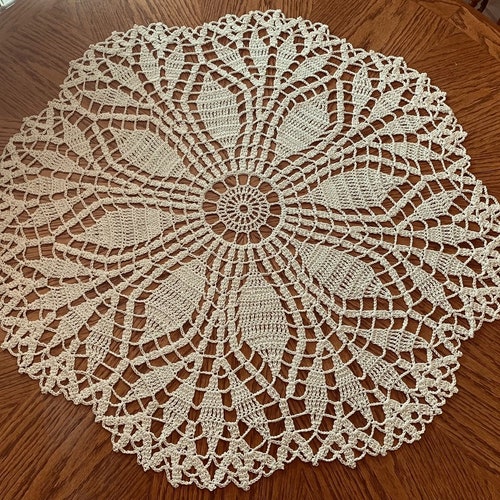 32.5 inch Fern Leaf Doily, Vintage Style Doily, Tablecloth, Table Cover, Table Décor, Handmade, Crochet Doily, Ready to shops ship