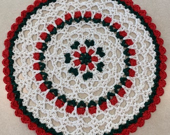 18.5 inch Christmas Doily, Christmas Décor, Crochet Christmas Doily, Handmade