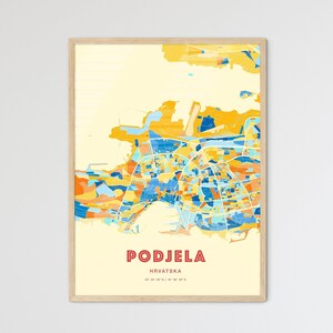 Puede incluir: Una impresión enmarcada de un mapa abstracto de Podjela, Croacia, en un estilo moderno. La obra de arte presenta una vibrante paleta de colores de amarillo, naranja y azul, con el nombre de la ciudad y las coordenadas en la parte inferior.