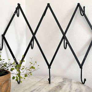 Vintage Style Folding Hand Forged IRON Metal Expending Accordion Rack w/ 10 Hooks Wall Hook for Towels, Hats, Mugs, Bags~Great For Stockings