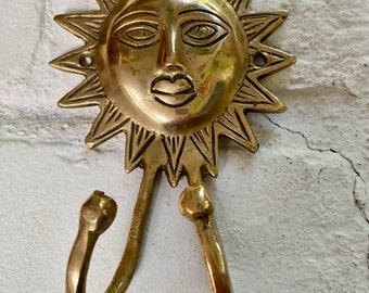 Vintage brass wall hook - Sun with 2 hooks