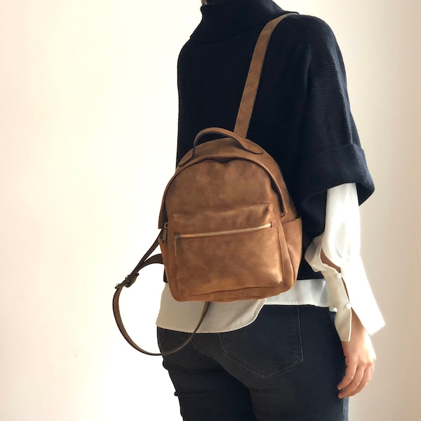 Zippered Backpack in Brown- Vegan Backpack - Water Resistant - Vegan Leather - Rustic Leather - Distressed Leather - Boho Bag