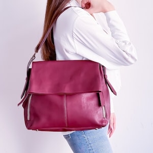Handgemachte Hobo Tasche in Burgund - Damen Tasche - Portemonnaie mit Reißverschluss - Umhängetasche - Für jeden Tag