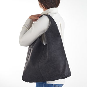 Vegane Leder Hobo Tasche in Schwarz - Slouchy Tasche - Hobo Schultertasche - Kunstleder im Distressed-Look - Hobo Tasche für Damen - Redmaus