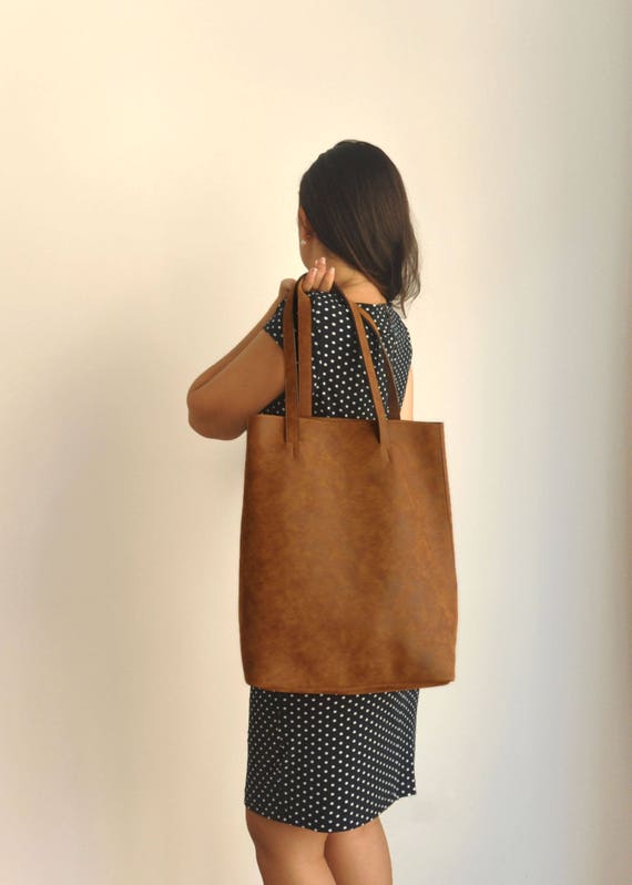 Samia leather shoulder bag