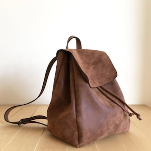 Mothers Day Gift - Leather Brown Backpack - Vegan Backpack - Water Resistant - Vegan Leather - Rustic Leather - Gift for mum