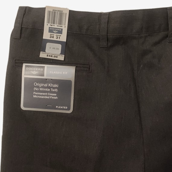 Pantalon Dockers Homme - Bleu Marine - Taille 38x34 (Coupe Classique, Flat Front) - Neuf Avec Légère Imperfection