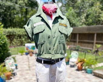 CROP ARMY SHIRT/vintage army shirt/recycled army shirt/crop army shirt/short sleeve army shirt/redesigned army shirt/fab208nyc/fab208/70s