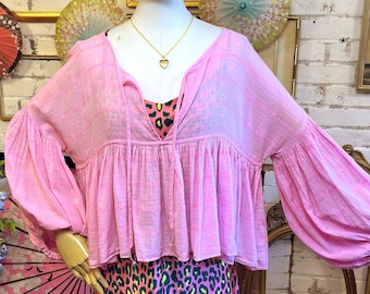 Blusa bohemia de Free People: Top campesino de algodón rosa