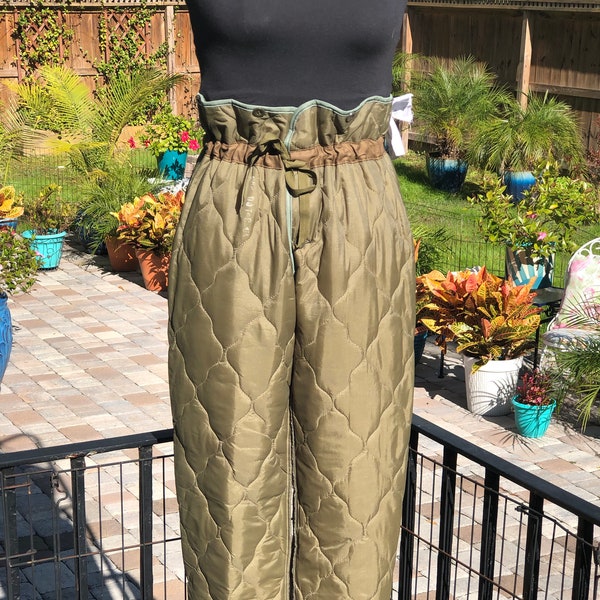 QUILTED PANTS/green quilted pants/military pant liners/Hungarian military pants/vintage nylon military pants/olive drab/fab208nyc/fab208