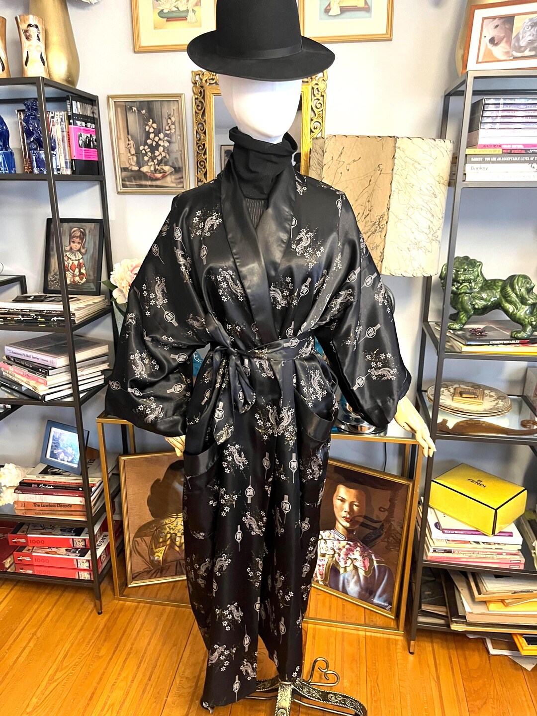 G Dragon Robe Reversible Satin Dragon Robe: Black & Gold Embroidery, Unisex L-XL - Etsy