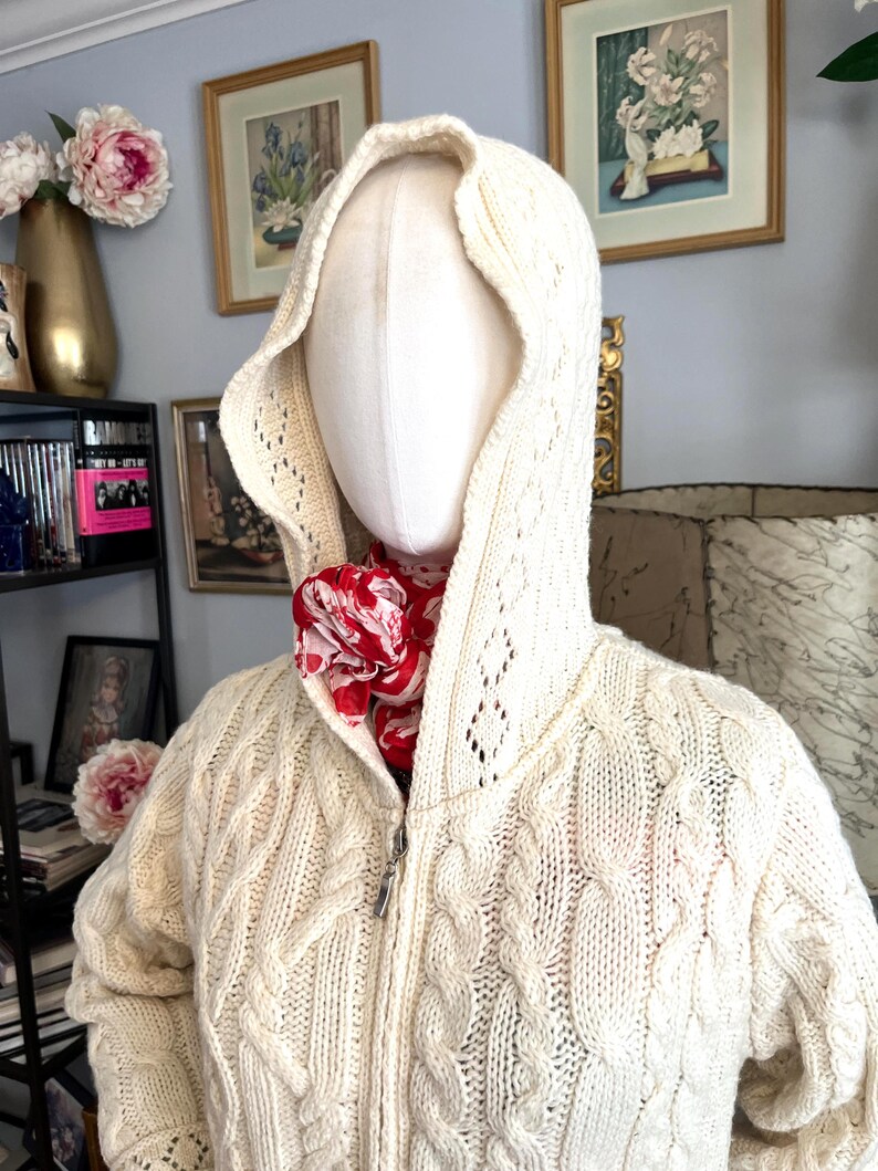 Vintage Hooded Aran Cable Knit Cardigan: Irish Sweater with Pockets image 16