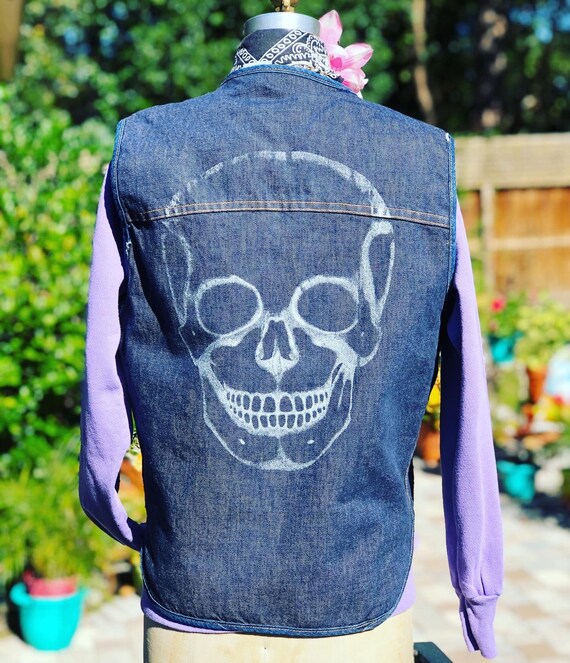 SKULL PRINT VEST/denim vest/fleece lined vest/skul