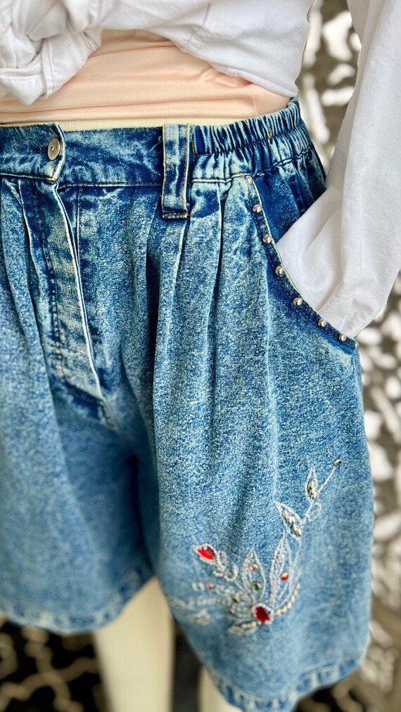 ACID WASH SHORTS/wide leg acid wash shorts/80s wi… - image 3