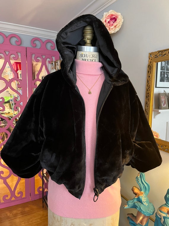 REVERSIBLE FAKE FUR/satin bomber jacket/black fake