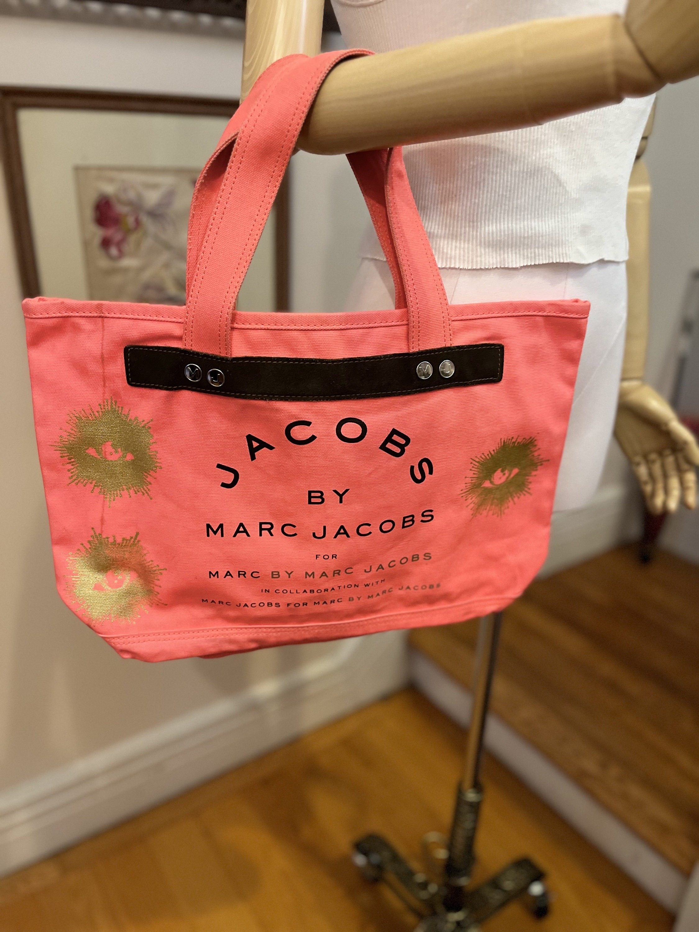 Marc jacobs neon pink bag best sale