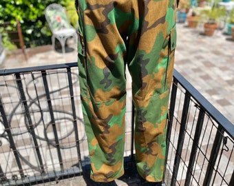 VINTAGE DUTCH ARMY Pant/ Vintage Army Pant/army Pants With Paint/paint  Stained Army Pants/dutch Army Pantsfab208nyc/fab208/green Army Pants -   Finland