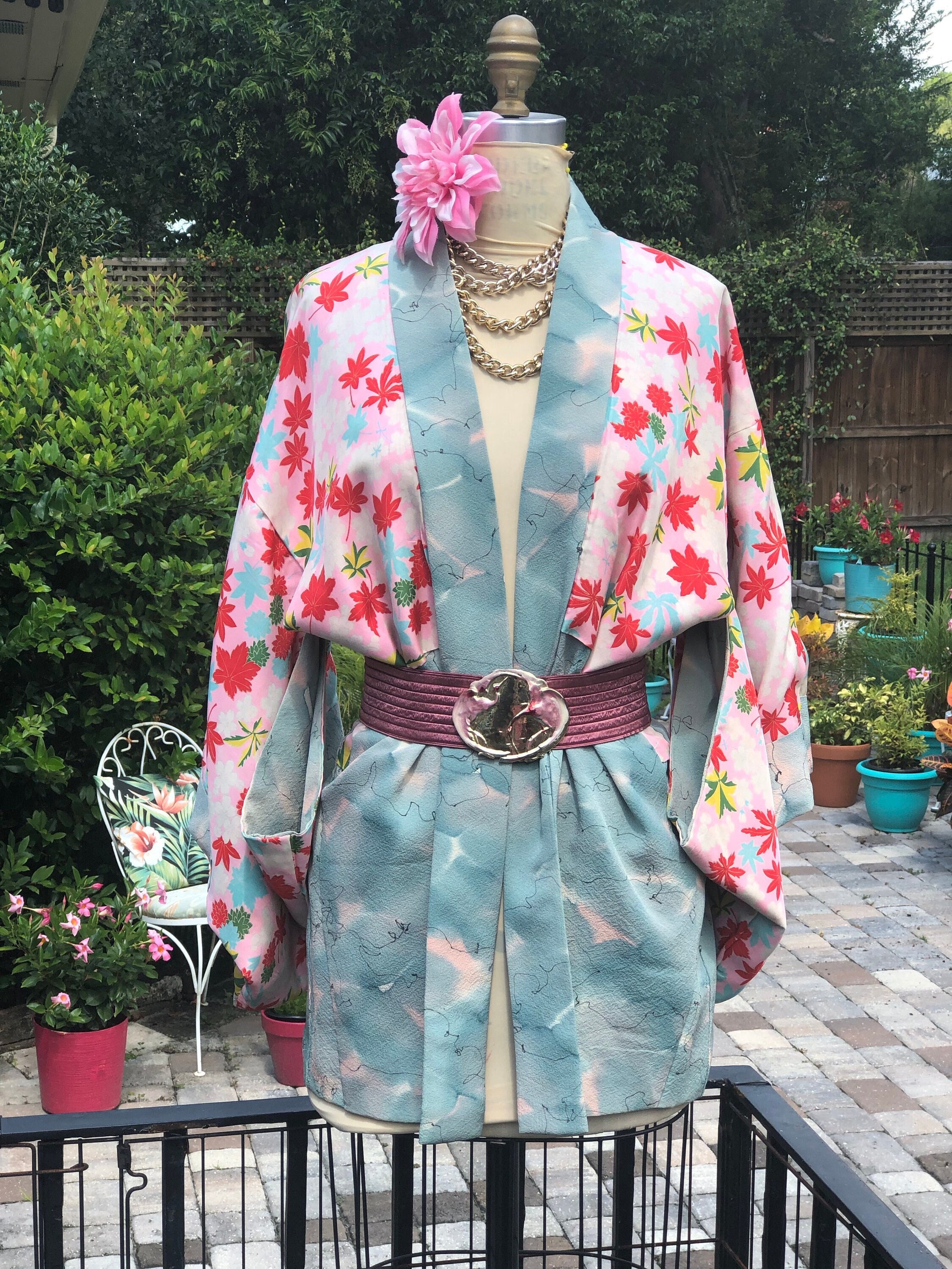 Vintage Kimono Haori, Japanese Haori Jacket, Reversible Kimono Jacket, Silk Print Kimono Jacket, Vintage Japanese Jacket, Fab208, Reversible - Etsy Vintage Kimono Haori, Japanese Haori Jacket, Reversible Kimono Jacket, Silk Print Kimono Jacket, Vintage Japanese Jacket, Fab208, Reversible - Etsy