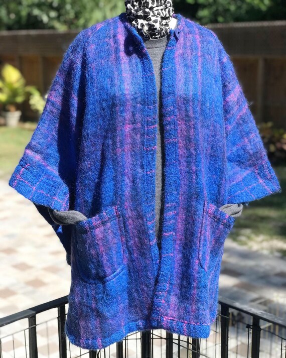 VINTAGE TWEED CAPE/Cape/cape jacket/Irish tweed ca