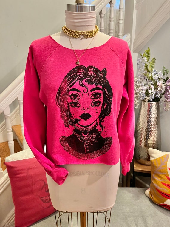 GOTH GIRL SWEATSHIRT/crop sweatshirt/80s pink swe… - image 1