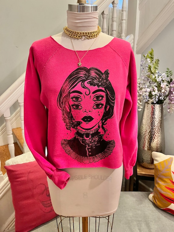 GOTH GIRL SWEATSHIRT/crop sweatshirt/80s pink swe… - image 1