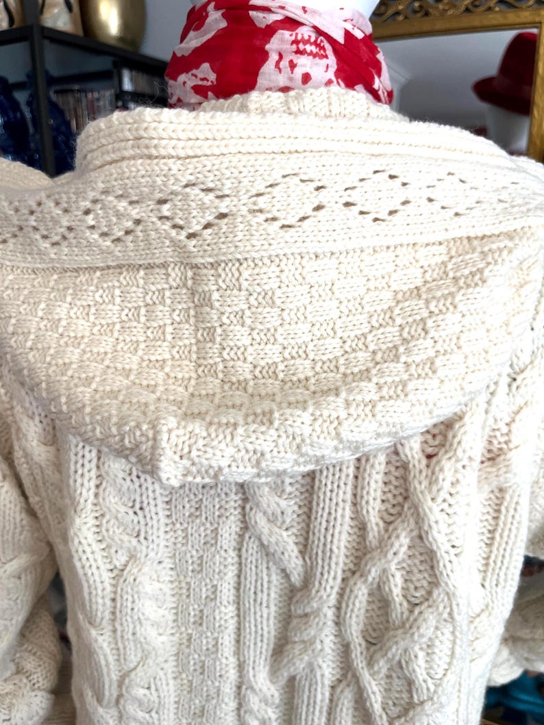 Vintage Hooded Aran Cable Knit Cardigan: Irish Sweater with Pockets image 11