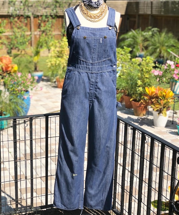 VINTAGE OVERALLS/Small overalls/sears overalls/vin