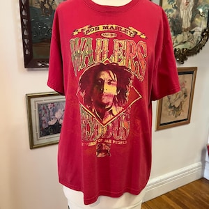 Vintage Bob Marley tee,L  red Bob Marley tee, Bob marley and the Wailers, Exodus tee, reggae tee, licensed Bob Marley tee shirt, exodus tee