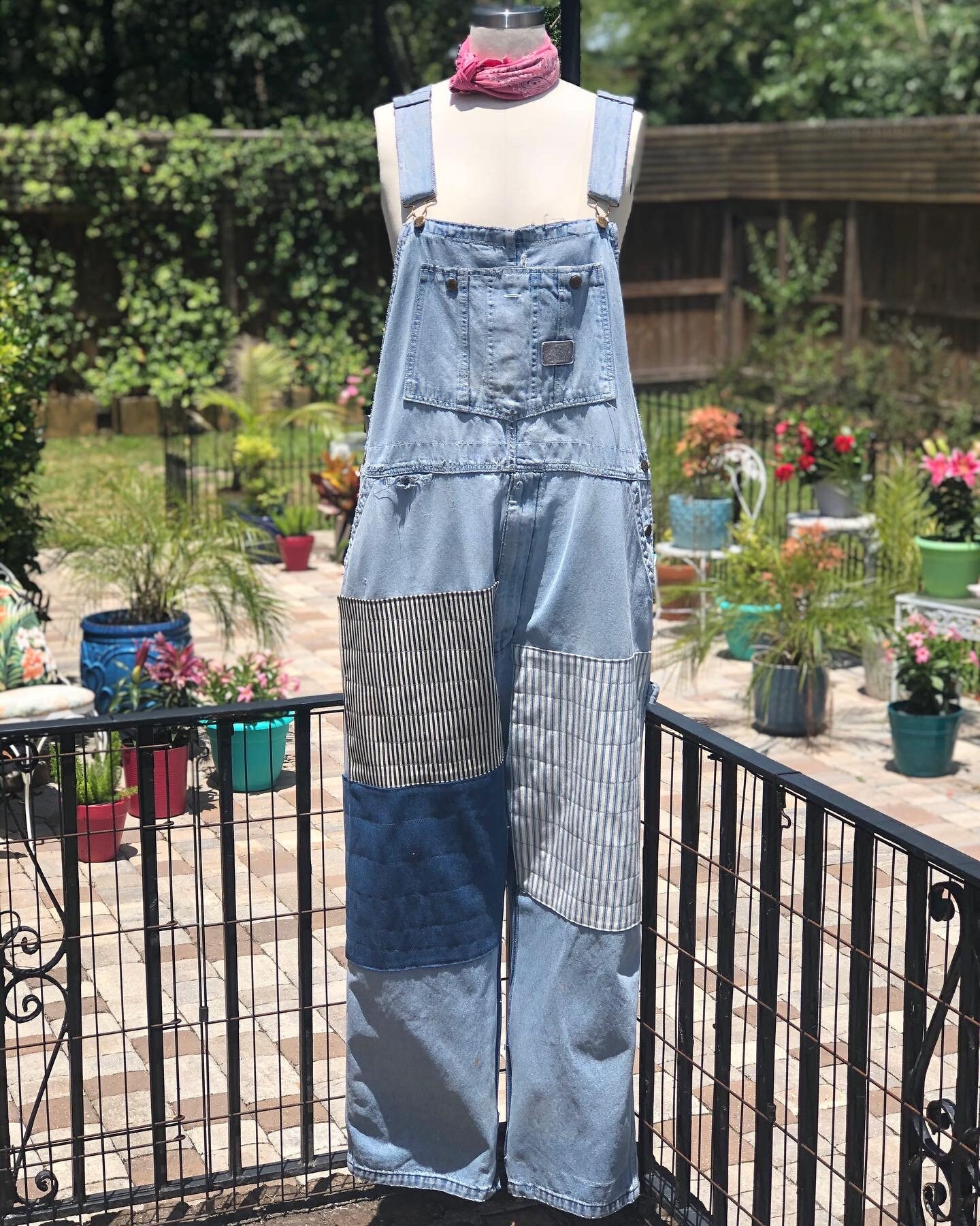 VINTAGE PATCHED Ovearlls/44'x30'/faded Denim Overalls VINTAGE PATCHED Ovearlls/44'x30'/faded Denim Overalls