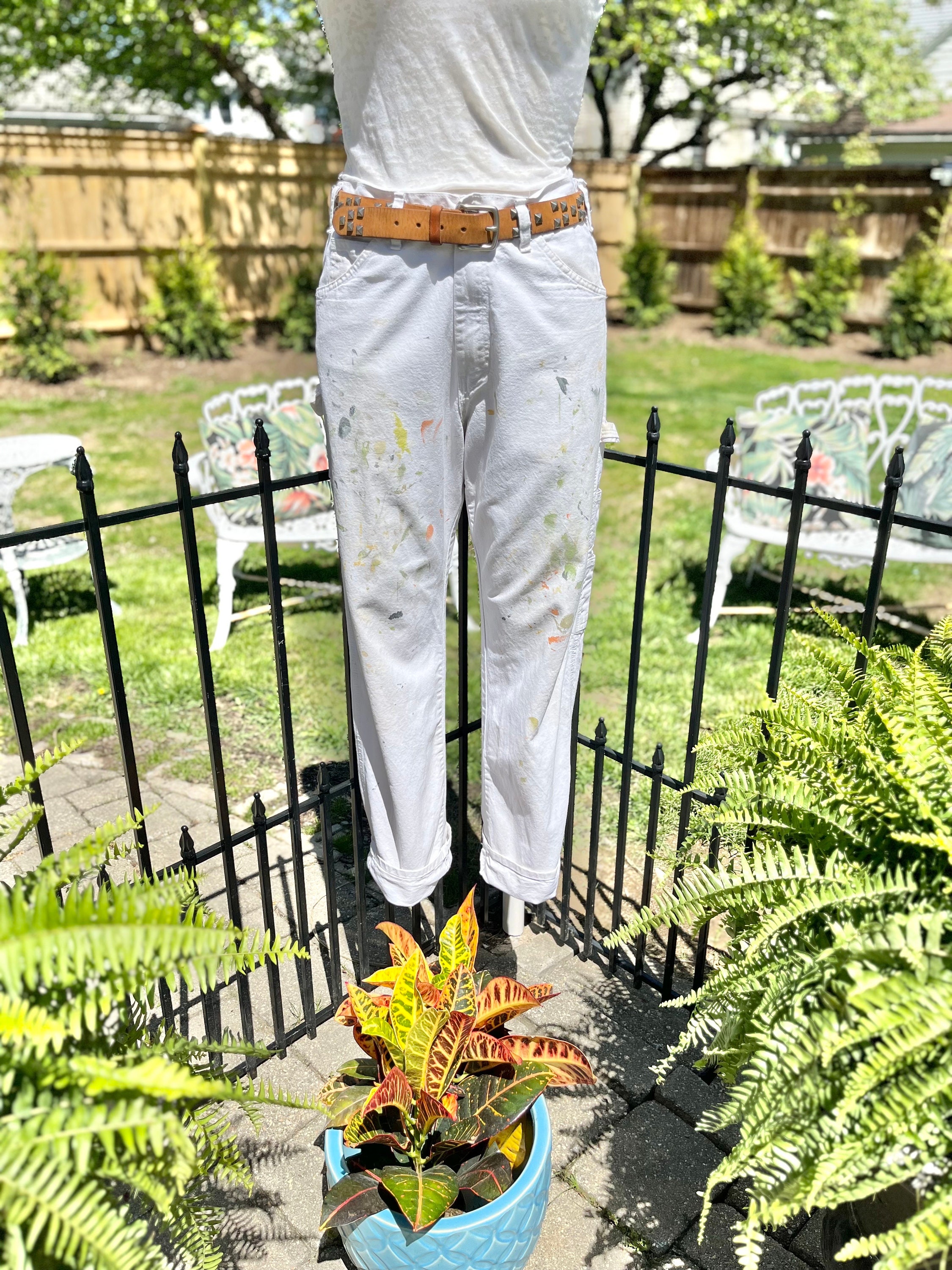 Pantalones blancos para pintores hotsell