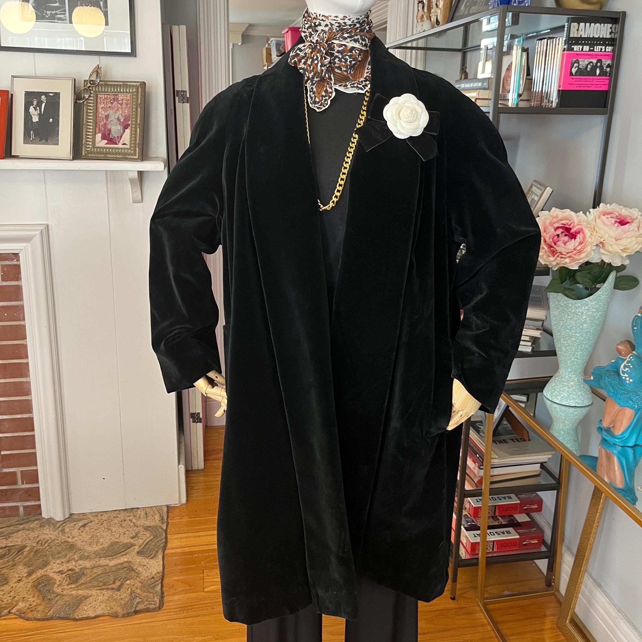 Vintage Velvet Coat, Black Velvet 80s , Flared Velvet Coat