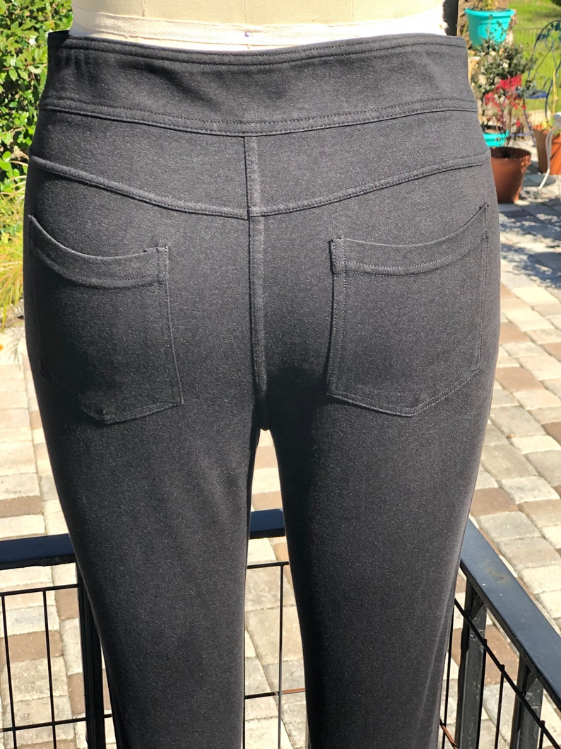 ATHLETA ZIPPER PANTSstretch knit pantszipper pantsfab208nycfab208black knit pantsAthleta pantsblack skinny pantsmotorcycle pant