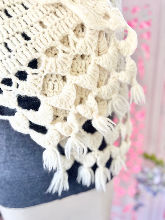 VINTAGE KNIT SHAWL/hand knit shawl/crochet shawl/… - image 2