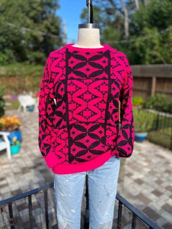 VINTAGE 80S SWEATER/acrylic sweater/pink black ge… - image 1