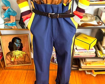 Pantalón vintage de cintura alta con tirantes: rayas azules y doradas unisex