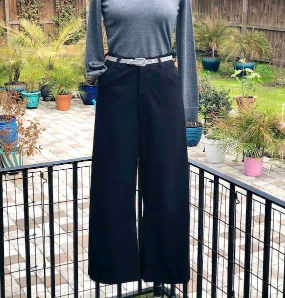 Vintage navy store pants