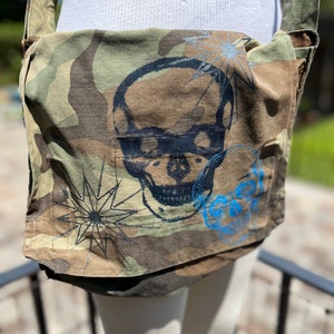 Skull print army bag, vintage army bags, camouflage army bags, Dutch army bags, camouflage crossbody bags, small messenger bags, fab208nyc