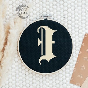 Letter I Cross Stitch Pattern, Instant PDF Download, Modern, Cross Stitch Pattern, Letter, I, Gothic, Calligraphy, Initial, Beige, Monogram
