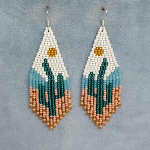 Author&#39;s beaded earrings Western Native earrings Seed bead  chandelier earrings Beadwork Fringe sun sunset multicolor cactus desert canyon