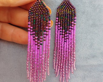 Boucles d’oreilles perlées Boucles d’oreilles longues Boucles d’oreilles natives dégradéEs Boucles d’oreilles Seedbead boucles d’oreilles lustre boucles d’oreilles boho Perles rose fuchsia boucles d’oreilles Fringe